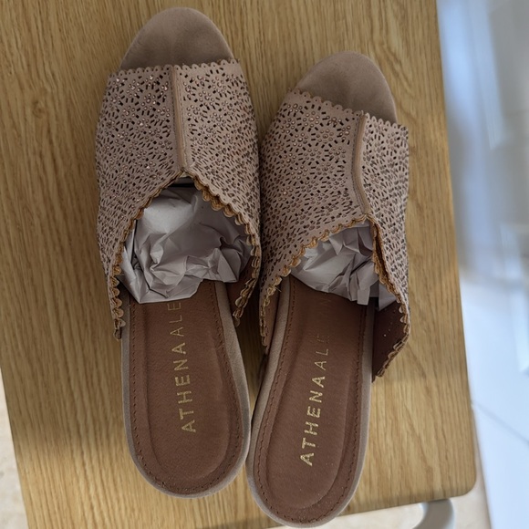 Athena Alexander open toe wedges. - Picture 3 of 4